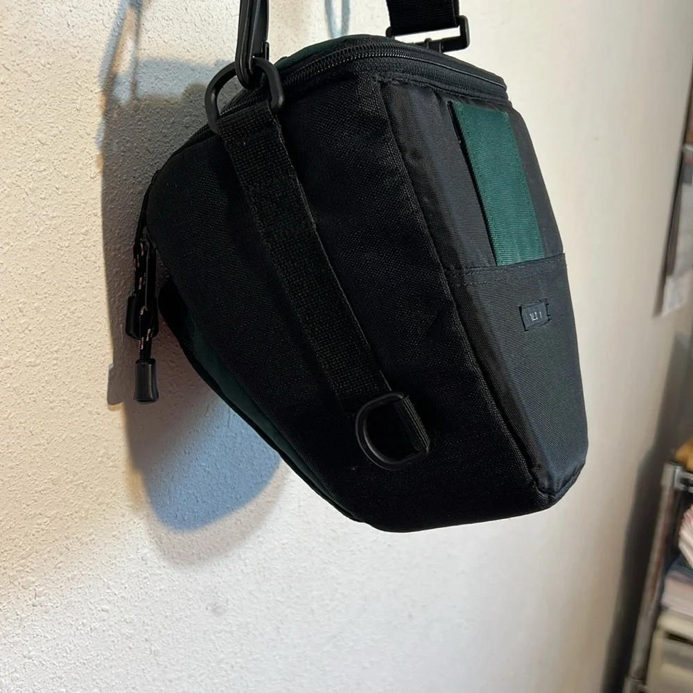 Lowepro Camera Lens Crossbody Bag Vacation photo Shoot Outdoors